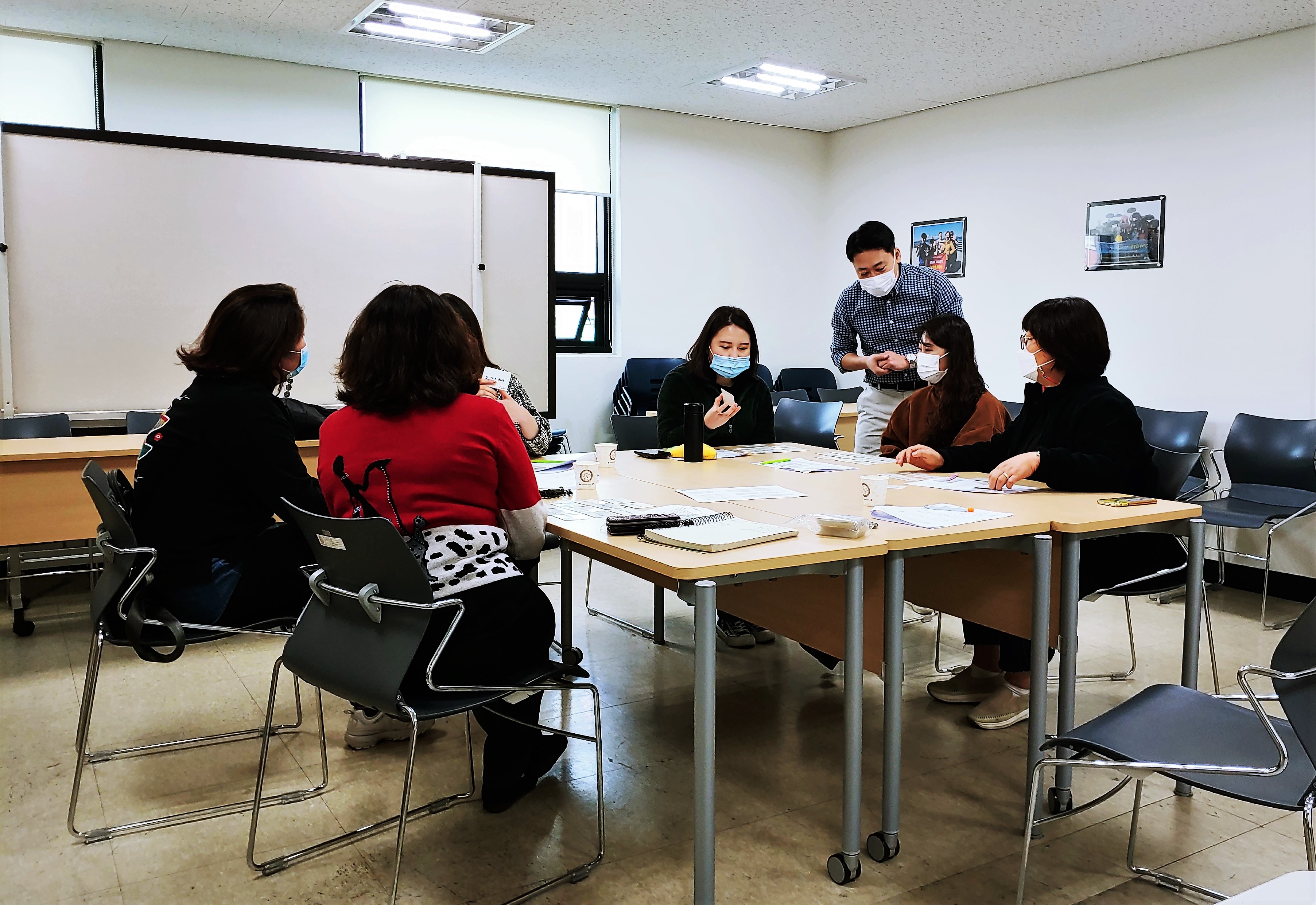 국제학과 스터디 모임 현장을 공개합니다~!